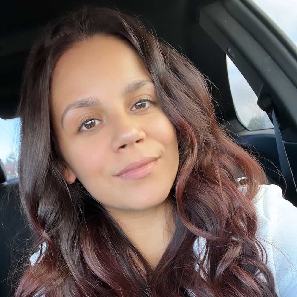 Meet your Posher, Vanessa